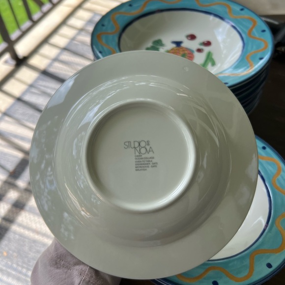 Colorful Fish Design Ceramic Bowls - Picture 7 of 10